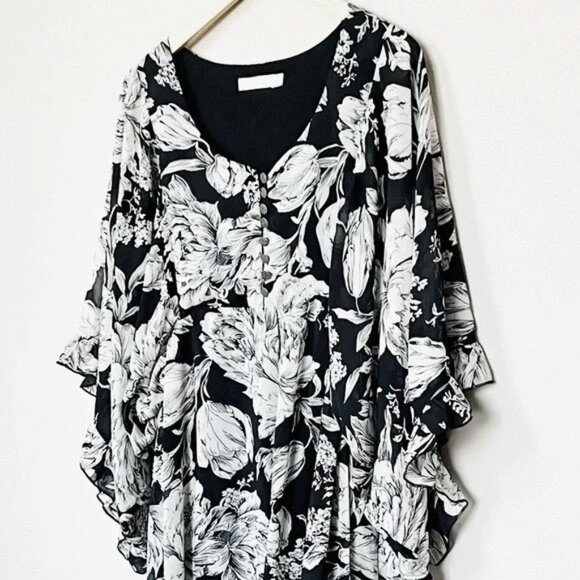 MINKPINK Women's Black Floral V Neck Flutter Kimono Ruffle Sleeves Mini Dress 10 - Picture 7 of 14